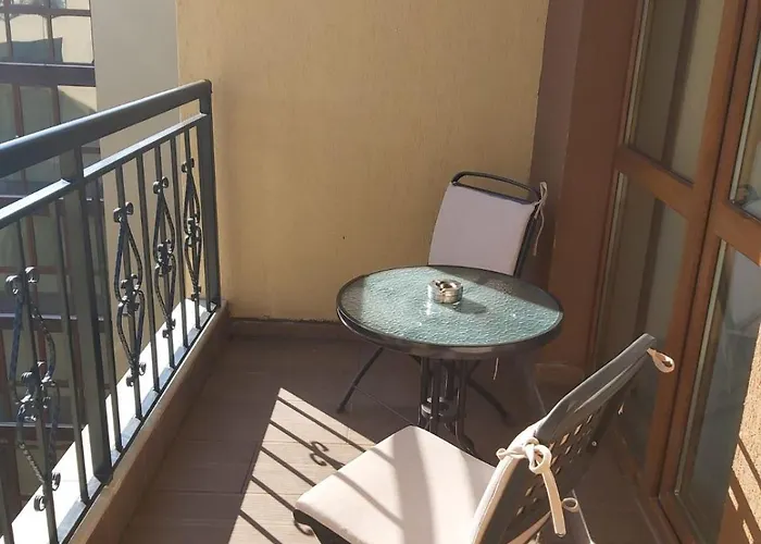 Atelier 7 شقة فارنا